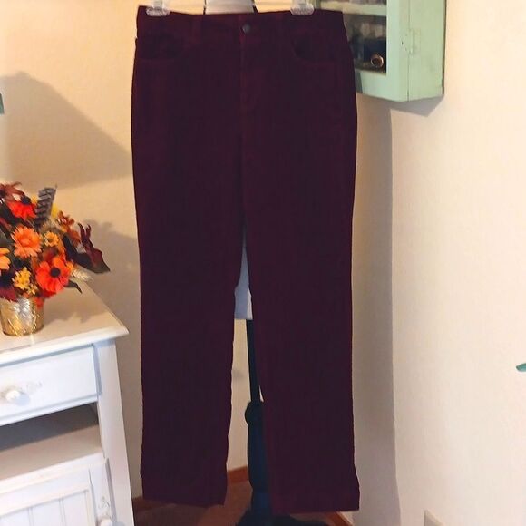 Talbots Pants - Talbots Heritage Burgundy Corduroy Pants